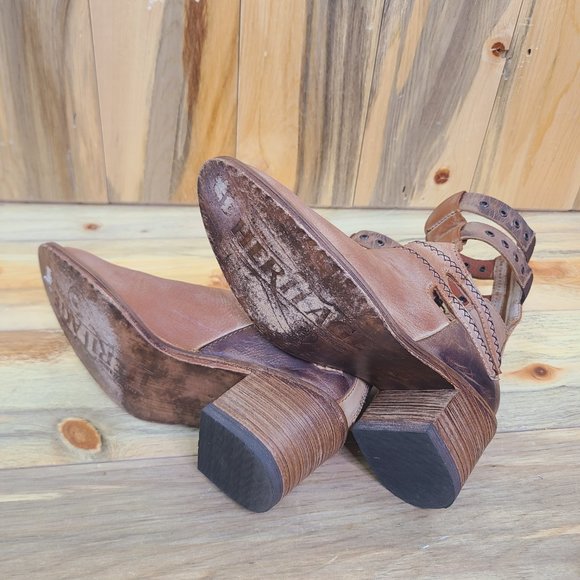 Corral Heritage Distressed  Leather Buckle Strap Western Gladiator Booties - Picture 6 of 9